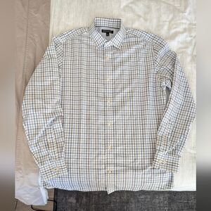 Banana Republic White and Blue Casual Button Down Shirt